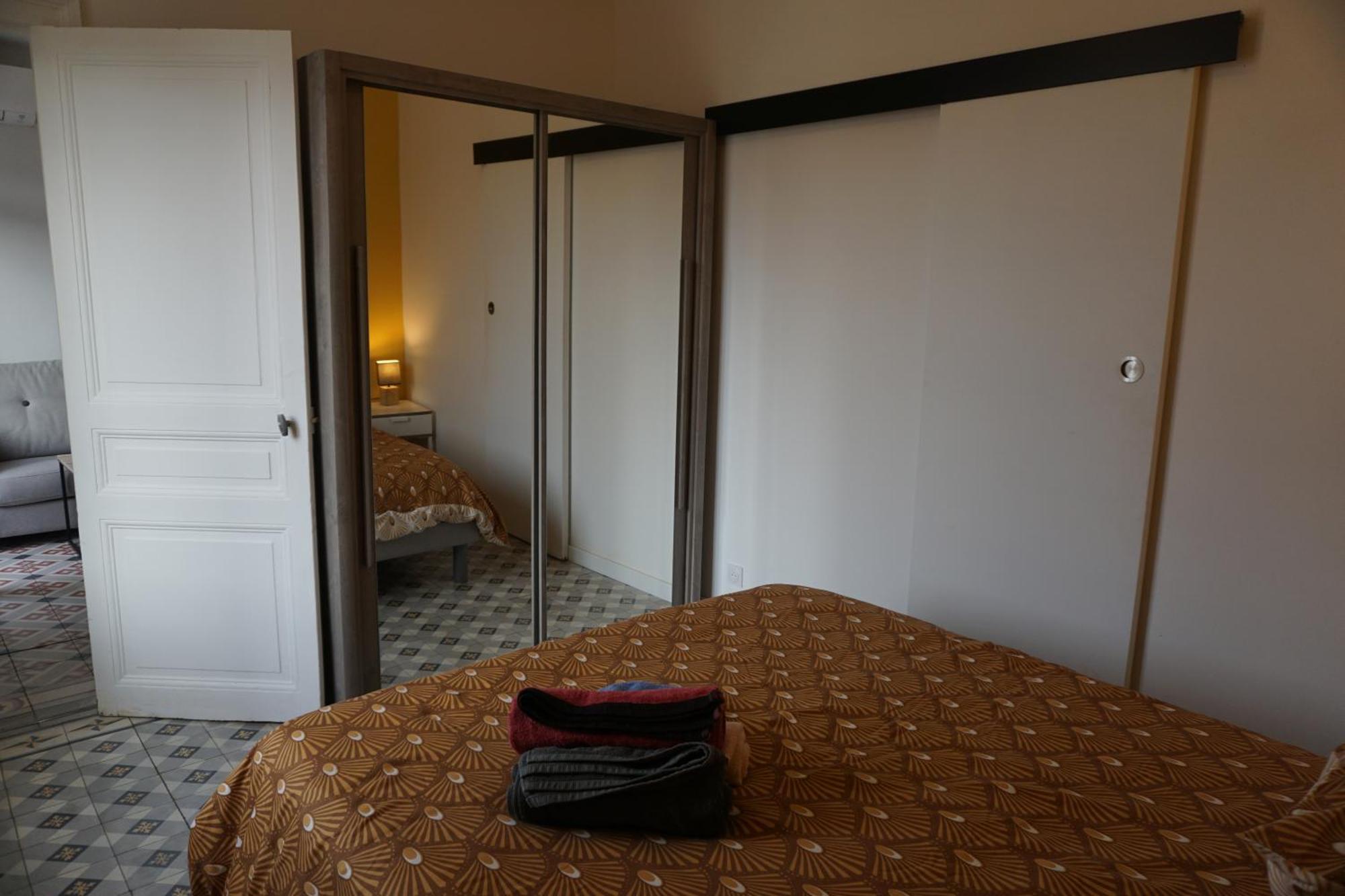 Cosy Appartement 4 Personnes Aux Arceaux - Proche Centre Ville Montpellier Exterior photo